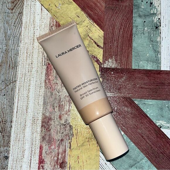 Laura Mercier Blurring Canvas Primer & Tinted Moisturizer SPF 30 1.7 oz NWOT - Picture 5 of 10